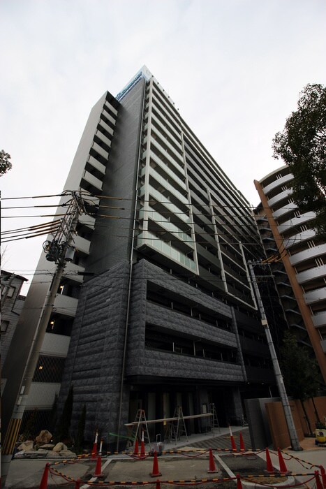 物件外観写真3　(建築中)