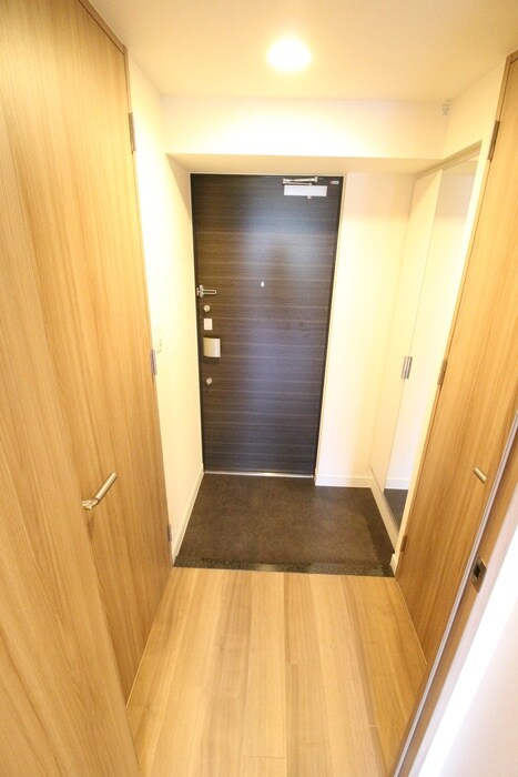物件内観写真9　(廊下)