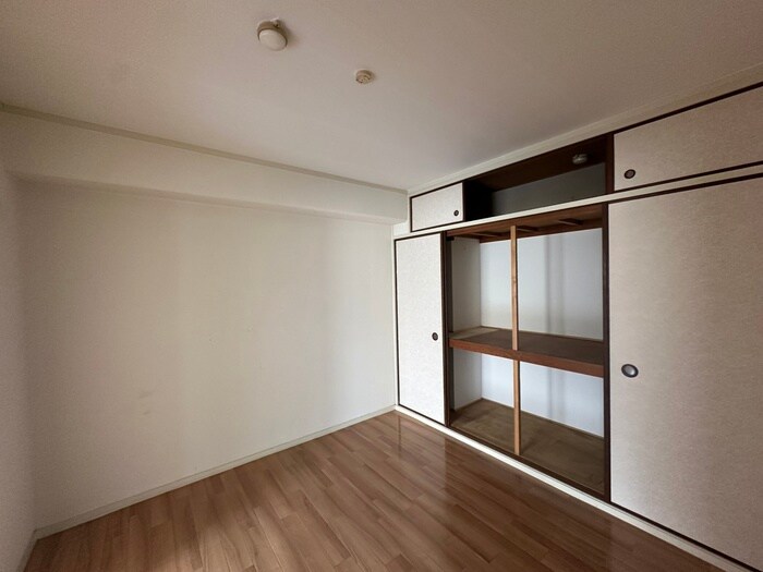 物件内観写真19　(居室)