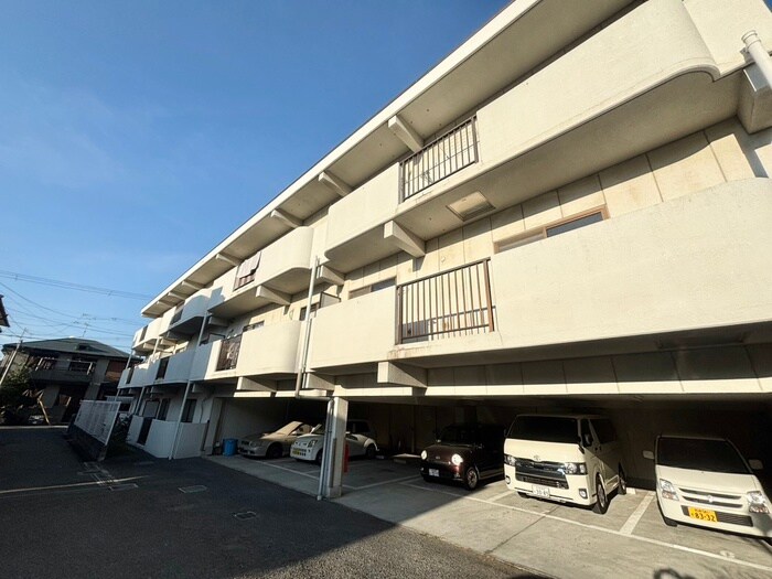 物件外観写真6　(外観写真)