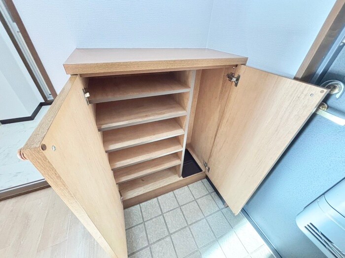 物件内観写真19　(靴箱)