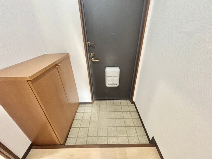 物件内観写真20　(玄関)