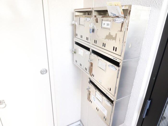 物件外観写真4　(建物設備)