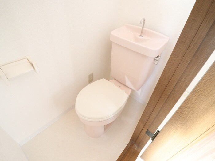 物件内観写真12　(トイレ)