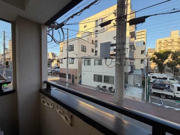 物件内観写真18　(室内からの展望)