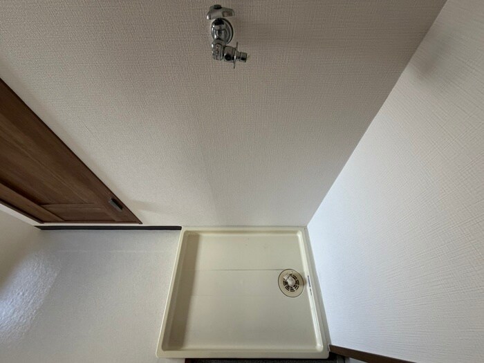 物件内観写真20　(洗濯機置場)