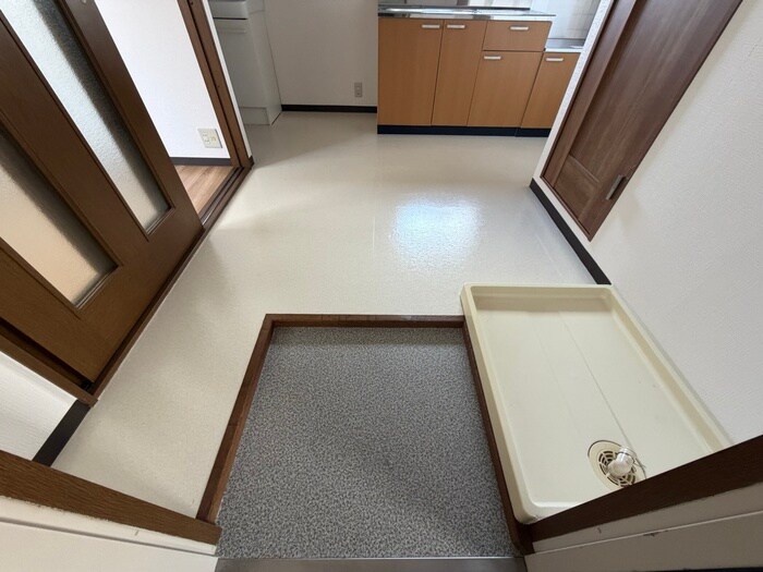 物件内観写真21　(廊下)