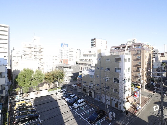 物件内観写真22　(室内からの展望)