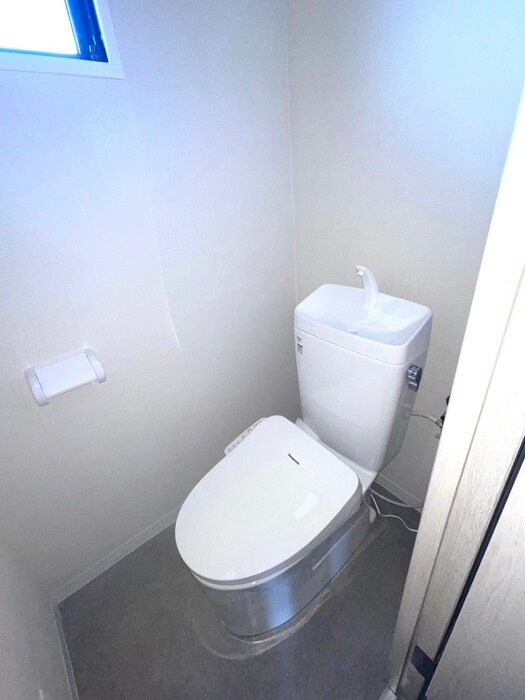 物件内観写真12　(トイレ)