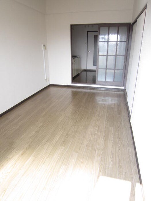 物件内観写真15　(居室)