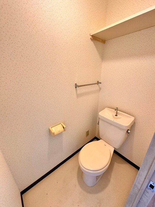 物件内観写真11　(トイレ)