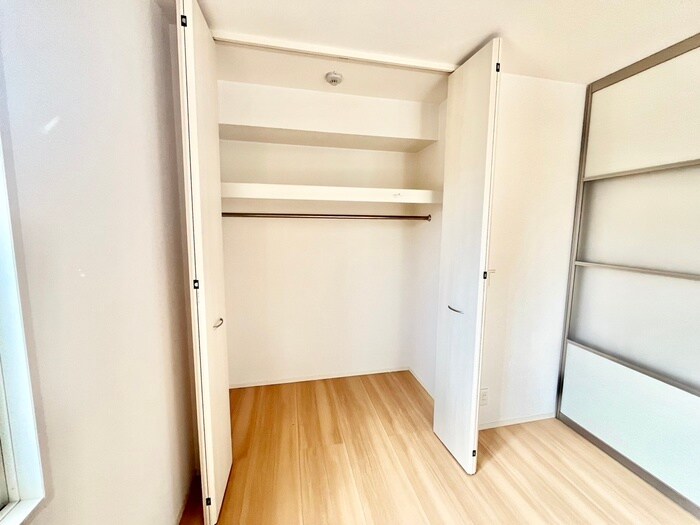 物件内観写真11　(収納)