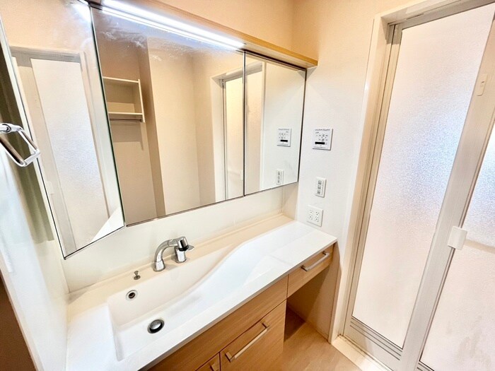 物件内観写真14　(洗面)