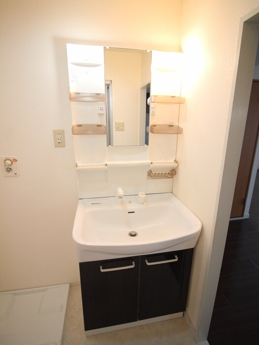 物件内観写真9　(洗面)