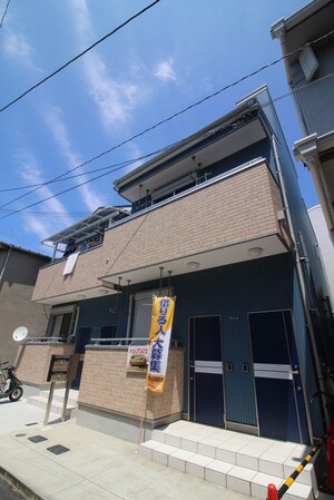 プリッ２初芝外観写真