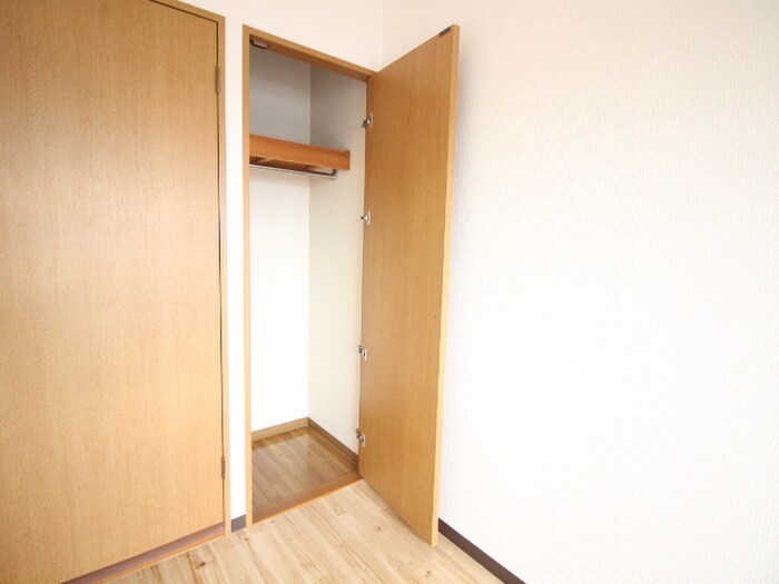 物件内観写真11　(収納)