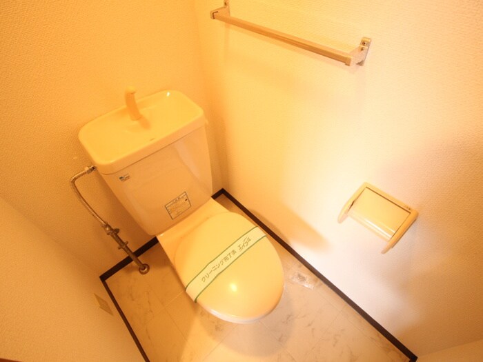 物件内観写真14　(トイレ)