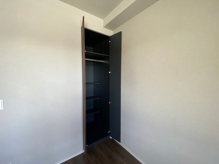 物件内観写真15　(収納)