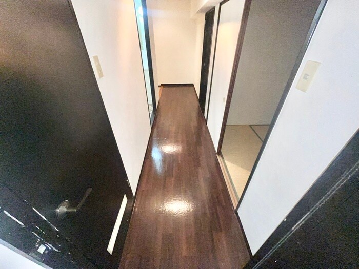 物件内観写真17　(廊下)