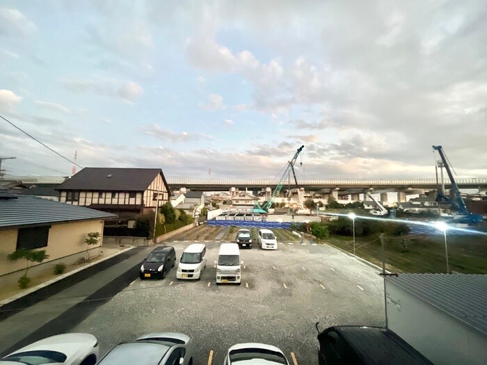 物件内観写真22　(室内からの展望)