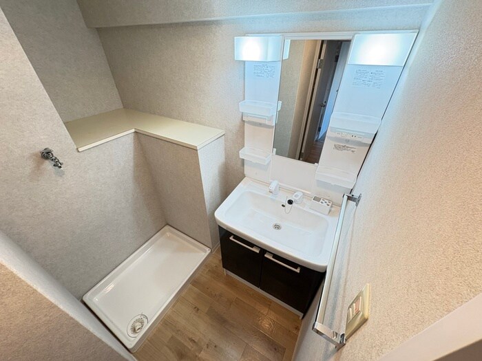 物件内観写真10　(洗面)