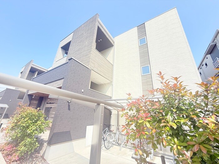 物件外観写真2　(外観写真)