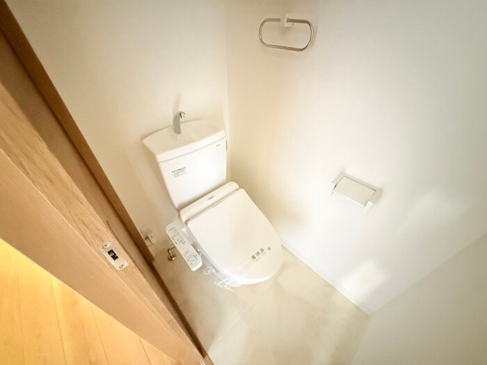 物件内観写真12　(トイレ)