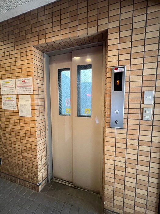 物件外観写真3　(建物設備)