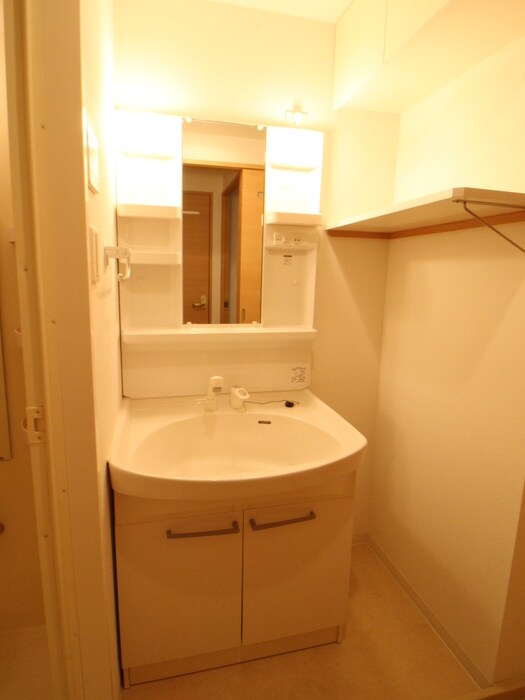 物件内観写真7　(洗面)