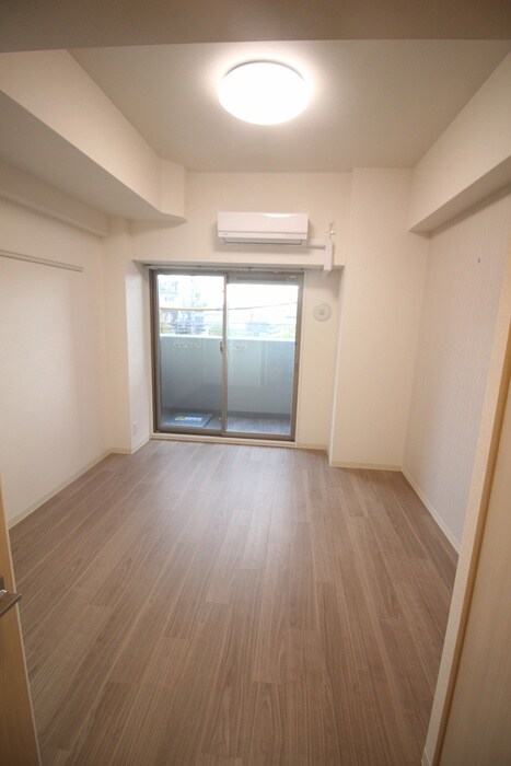 物件内観写真12　(居室)