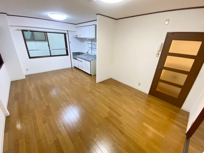 物件内観写真7　(居室)