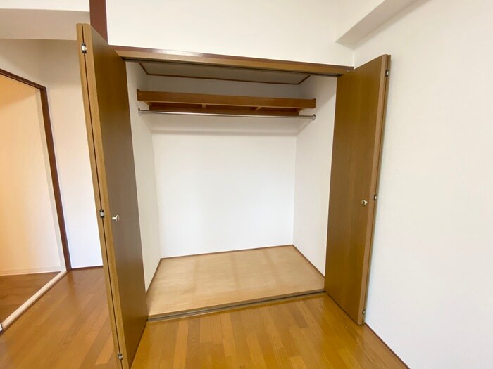 物件内観写真13　(収納)