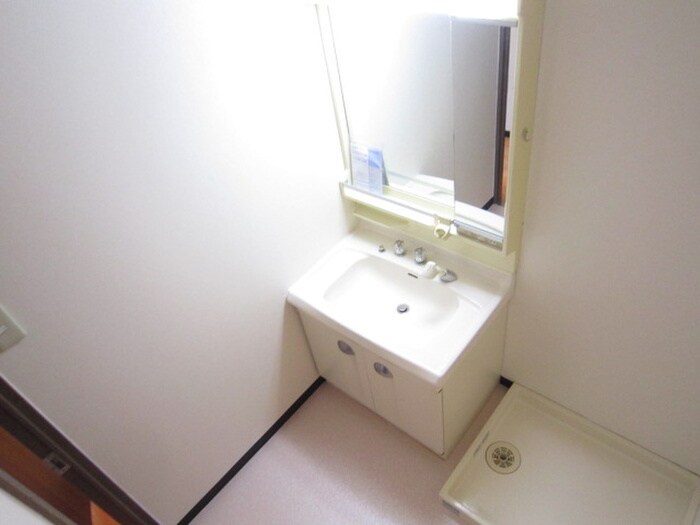 物件内観写真11　(洗面)