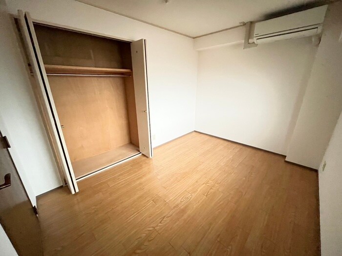 物件内観写真13　(居室)