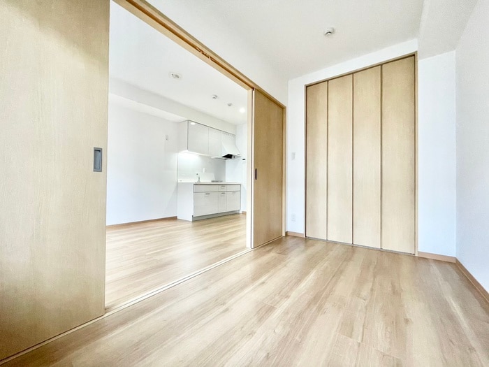 物件内観写真11　(居室)