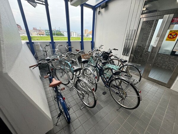 駐輪場