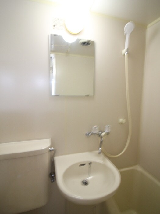 物件内観写真9　(洗面)