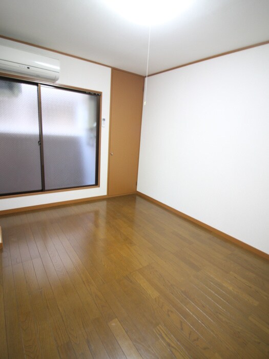 物件内観写真14　(居室)