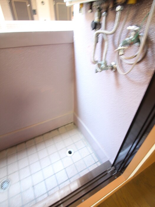 物件内観写真19　(洗濯機置場)