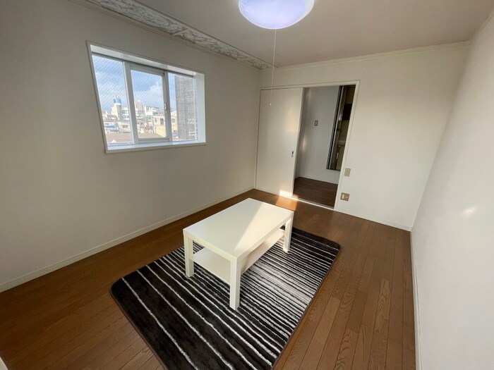 物件内観写真8　(居室)