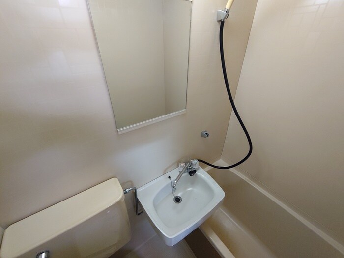 物件内観写真10　(洗面)