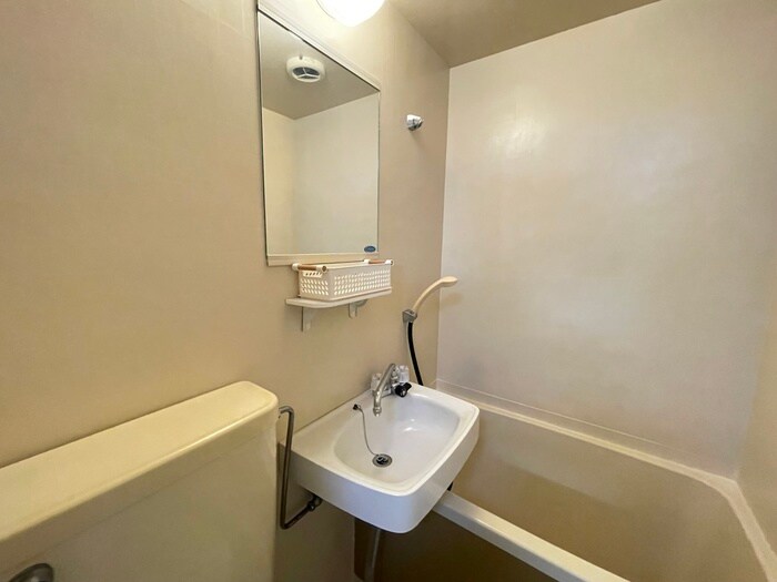 物件内観写真12　(洗面)