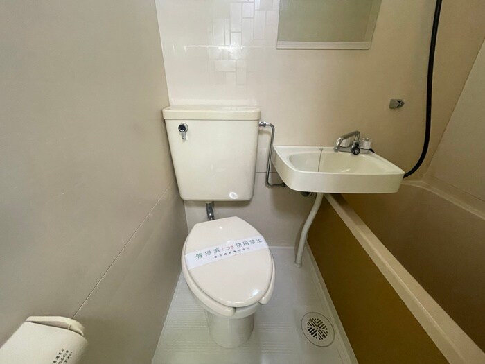 物件内観写真13　(トイレ)