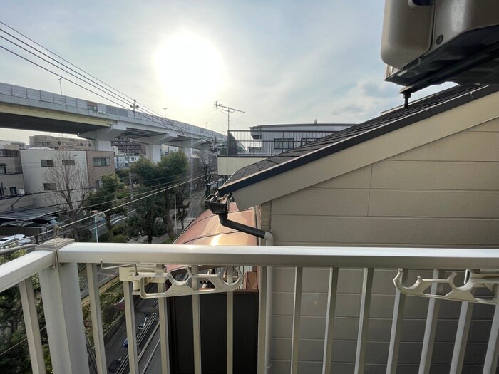 物件内観写真19　(室内からの展望)