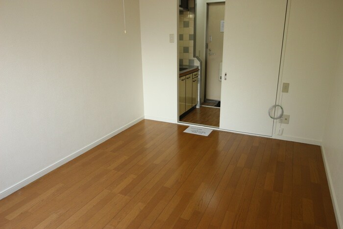 物件内観写真9　(居室)