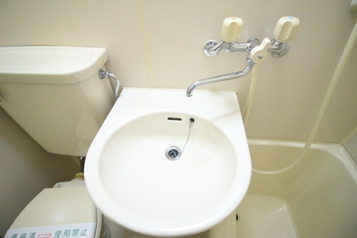 物件内観写真11　(洗面)