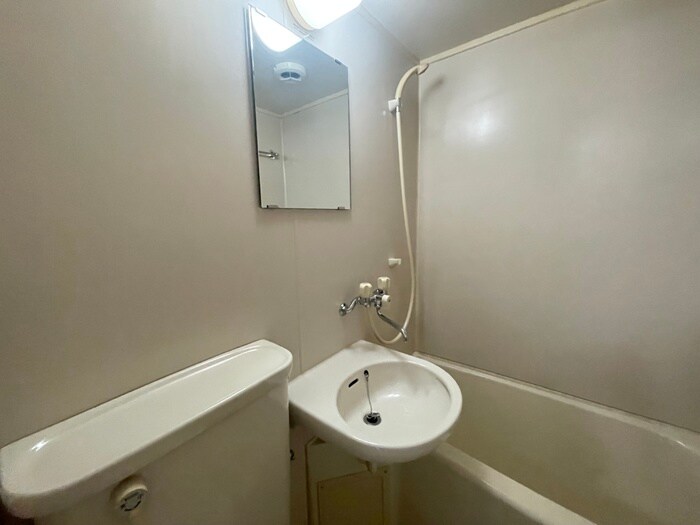 物件内観写真13　(洗面)