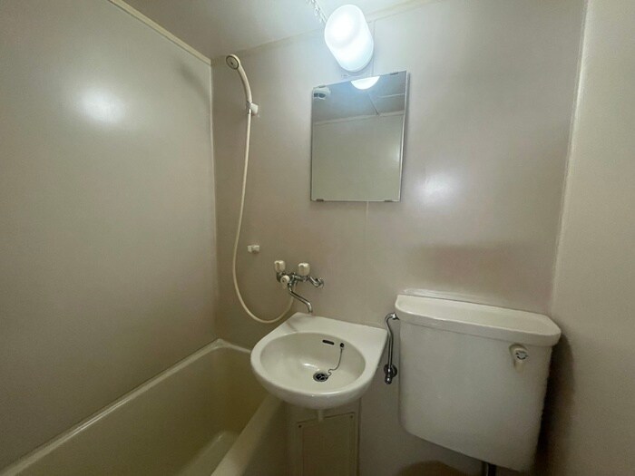 物件内観写真13　(洗面)