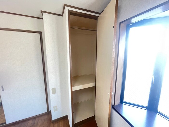物件内観写真15　(収納)