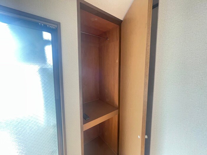 物件内観写真16　(収納)